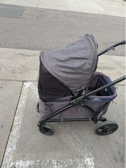 Baby trend wagon