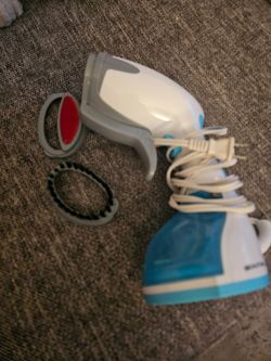 Garment steamer
