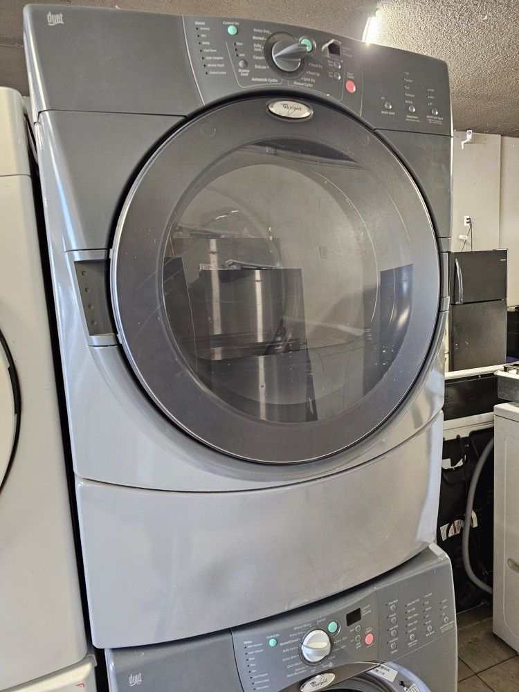 WHIRLPOOL DUET FRONT LOAD WASHER AND GAS DRYER SET HEAVY DUTY for Sale