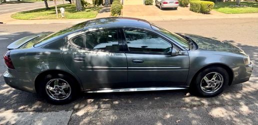 2004 Pontiac Grand Prix Sedan2
