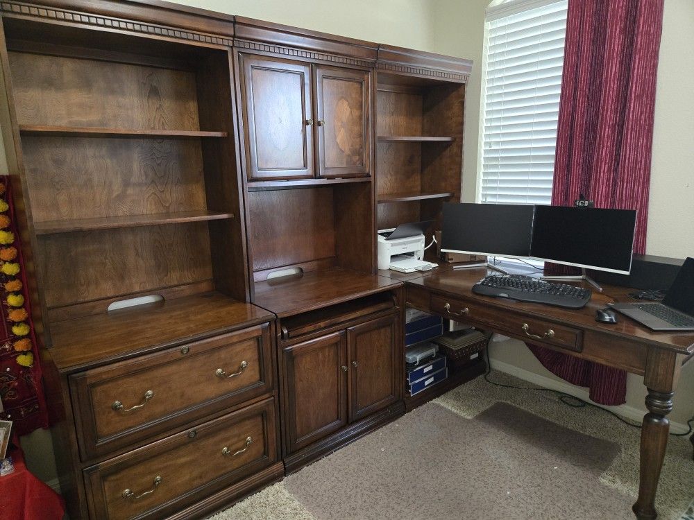 Office Desk With Hutch And Credenza
