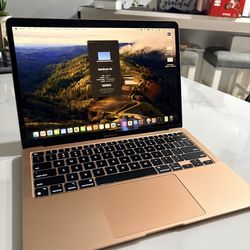 13” Macbook Air M1