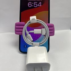 Apple iPhone 13 Pro 256 gb unlocked with store warranty 