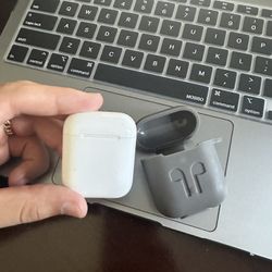 Airpod Charging Case