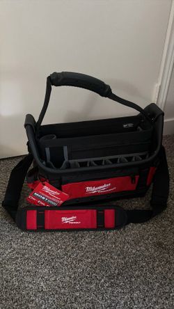 Milwaukee Packout 15” Structured Tote