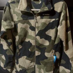New. Boy’s Youth Size Large (14/16) Columbia Camo Coat Fleece Zip Up Jacket