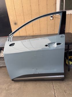 2026 KIA SPORTAGE HYBRID LEFT FRONT DOOR OEM USED