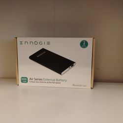 Innogie Smart Battery Pack. Portable Power Bank 6600mAH 5v Black Slim
