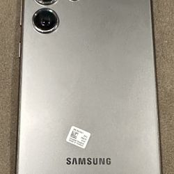 Samsung Galaxy S24 Ultra 256gb (Unlocked) Great Condition 