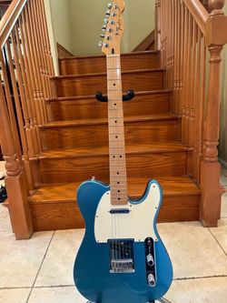 Fender MIM Stratocaster (Mint)
