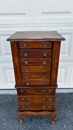 Vintage Solid wood Jewelry Box good quality  Size : 15.5 ＂D x 19 ＂W x 42 ＇H