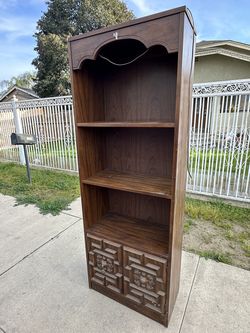 Free Book Shelve
