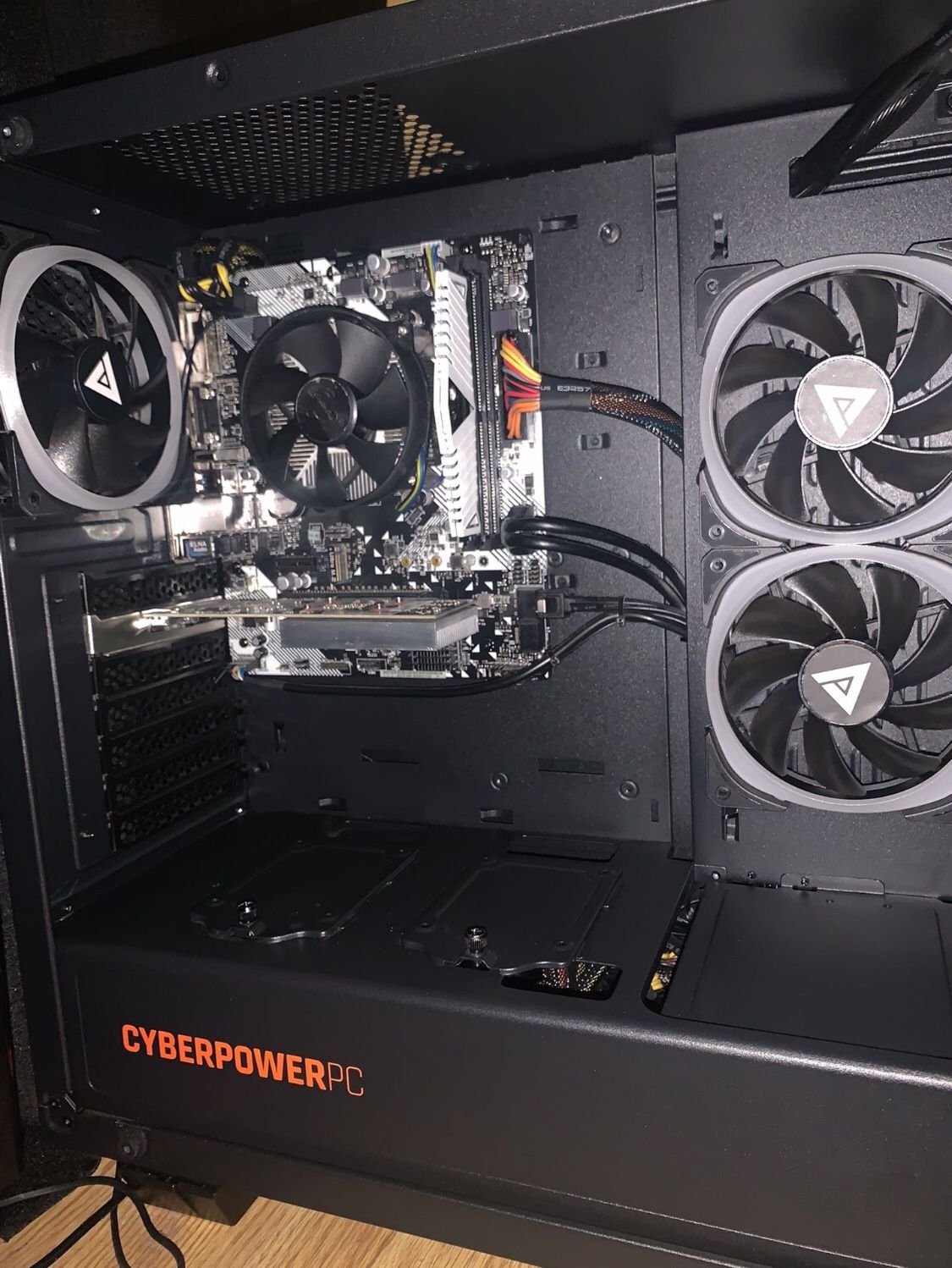 Cyberpower Gaming Pc 8Gb