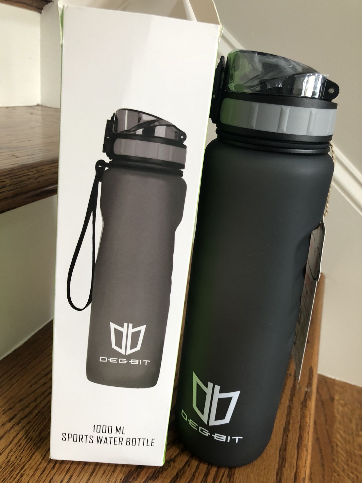 DB DEGBIT Leak Proof Motivational Water Bottle, 1 Liter BPA Free Tritan Plastic Sports Water Bottles with Time Marker & Filter & Lock Lid, Reusable G