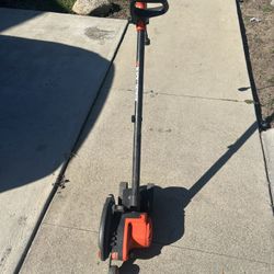 Black & Decker Electric Edge Trimmer