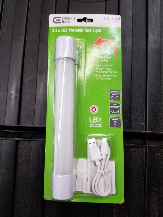 Black and decker flashlight with fold out stand for Sale in Harker Heights,  TX - OfferUp