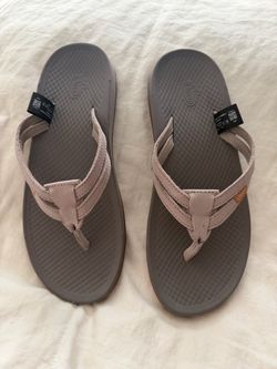 Chaco Flip Flops 7 Size