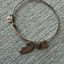 Alex and Ani Silver Half Heart “Friends” Charm Silver Bangle Expandable Bracelet