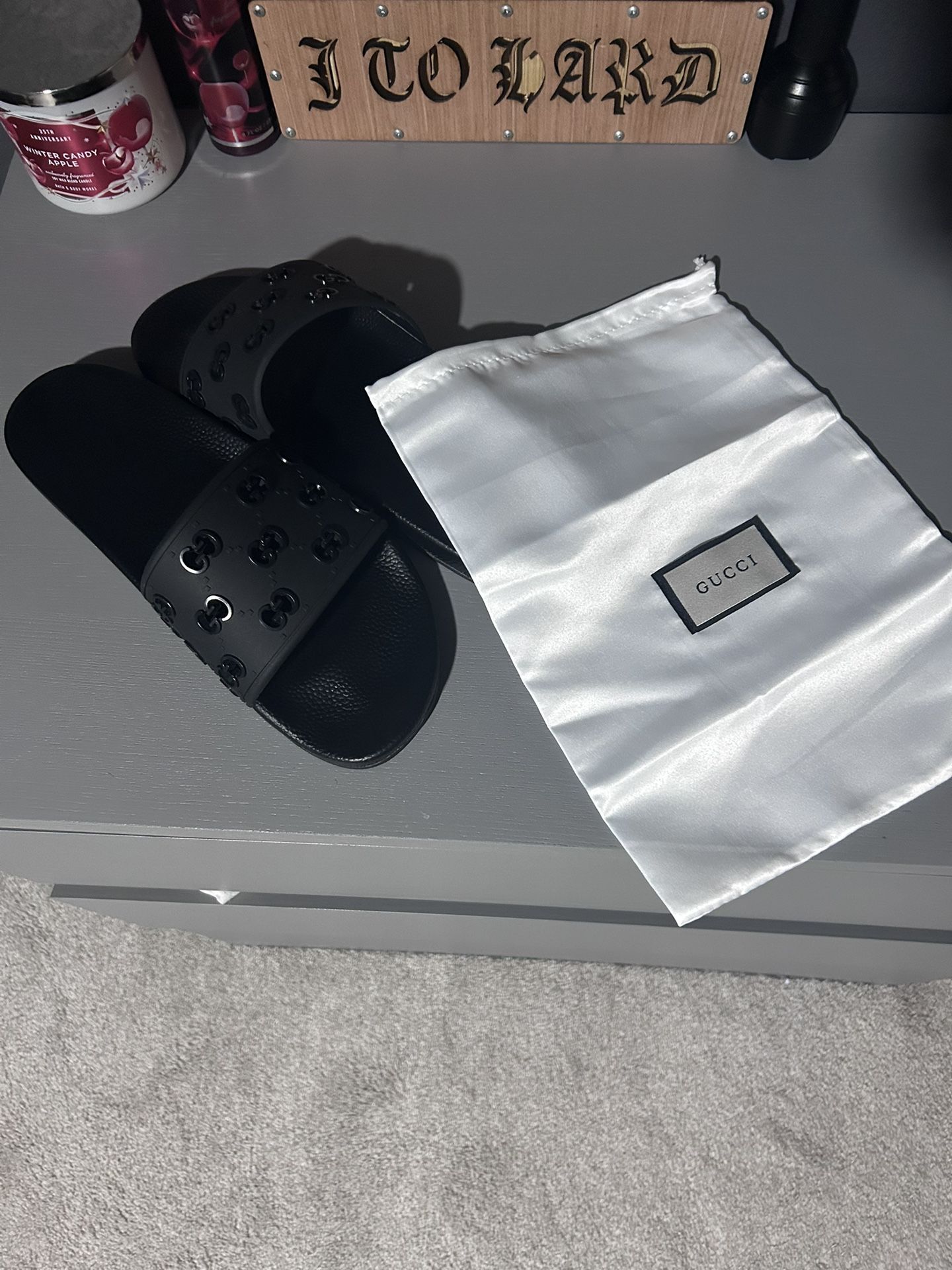 Gucci Slides (Black)