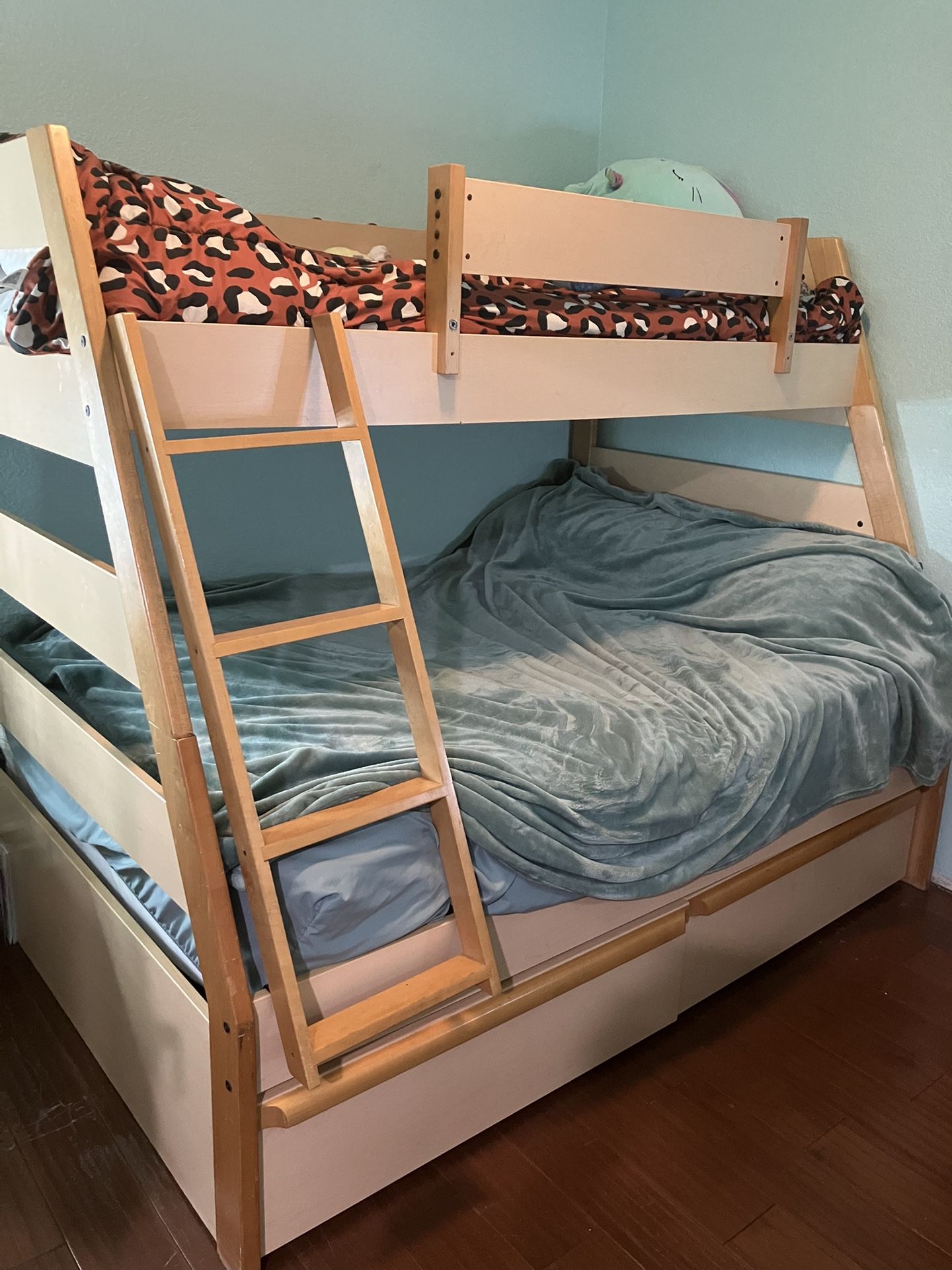 Bunk Bed