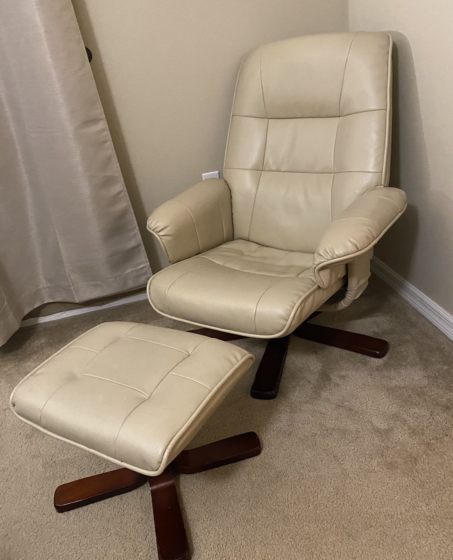 Recliner with Ottoman 