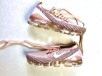 Peach nike vapormax 2025