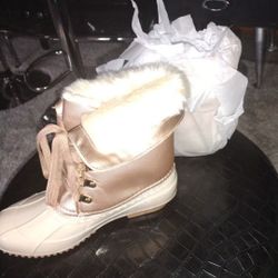 A Pair Of New Brand Boots Size 8