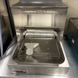 Hatco GRFHS-21-I Countertop Fry Holding Station - Rod Type, 120v