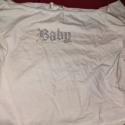 Crop top off the shoulders