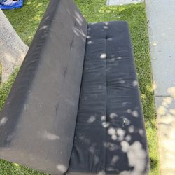 Black Futon