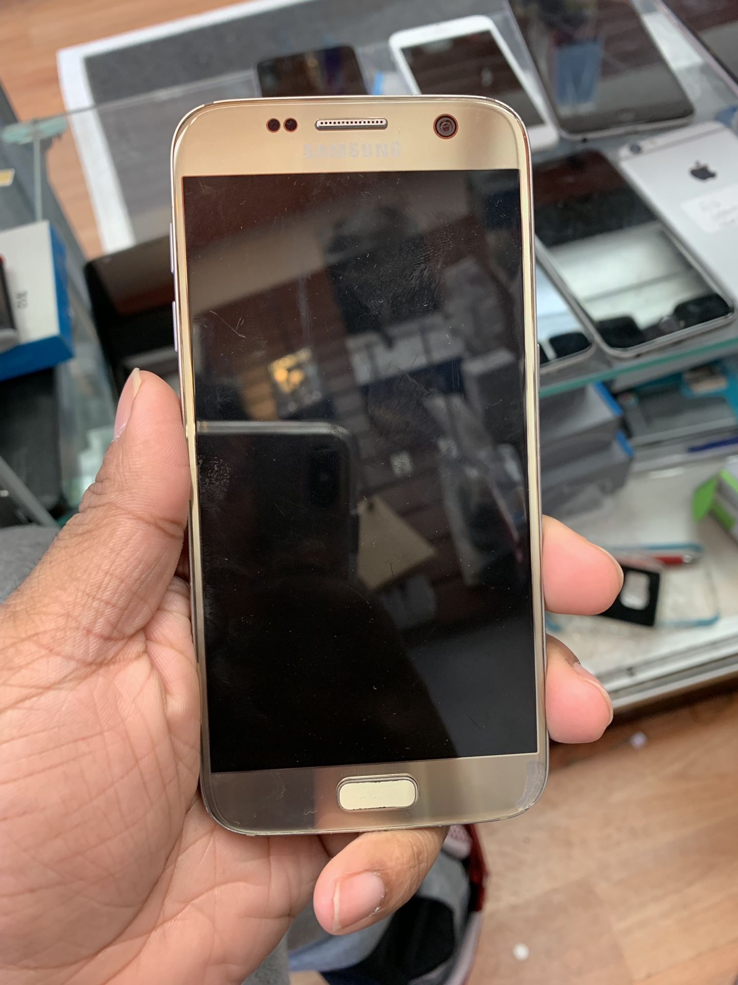 Samsung Galaxy S7 32gb factory unlocked