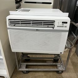 A/C 25,500 BTU 