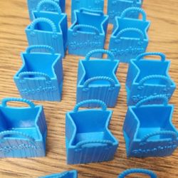 Shopkins basket only 10qt.