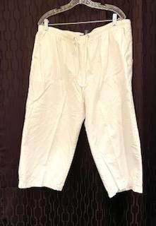 Karen Scott White Capri Pants Sz 1X