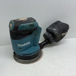 Makita 18v Sander 207773/13