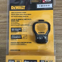 DEWALT -  Jobsite Pro Wearable Speaker