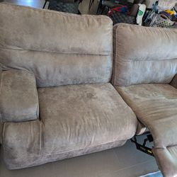 Reclining Sofas