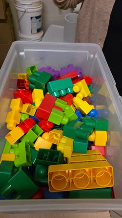 Mega Bloks First Builders