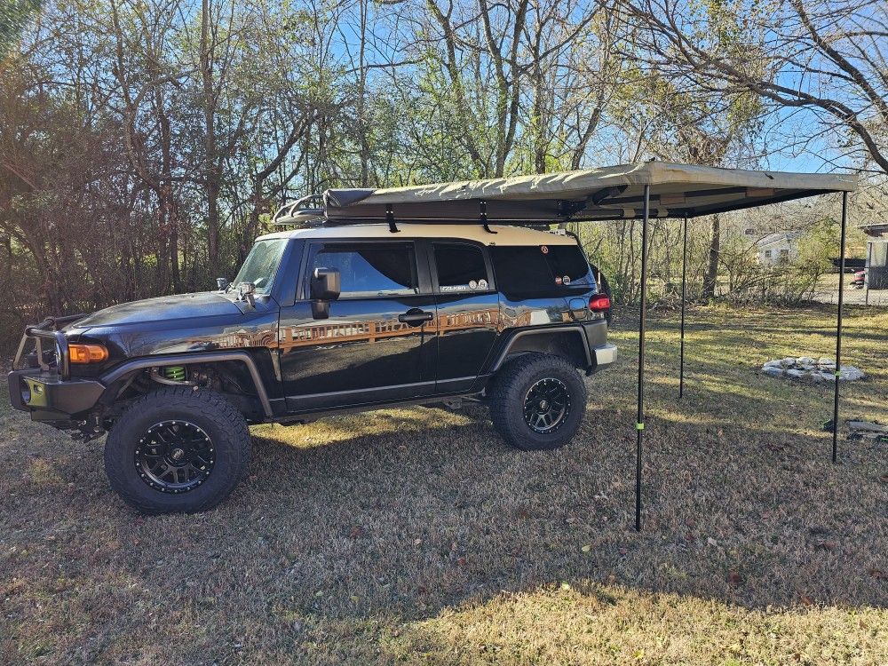 DeltaWing XTR-71 | 270 Degree Freestanding Awning