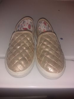 Lil girls shoes Steve Madden size10