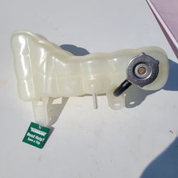 2021 Hellcat Overflow Tank 