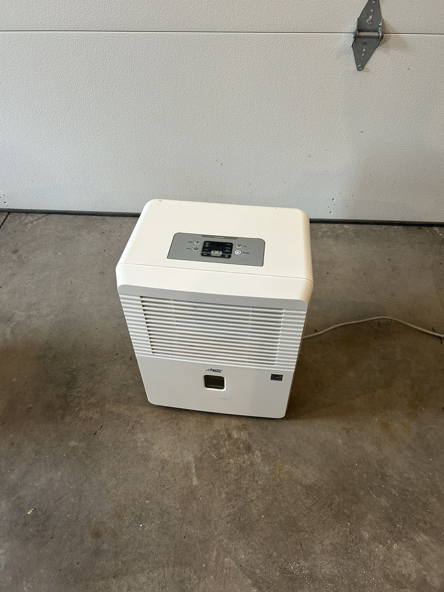 Arctic Frost Frigidaire Dehumidifier