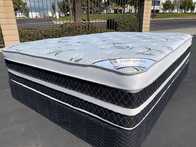 Queen Ortho Bamboo Pillow Top Mattress!!