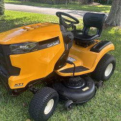 Cub Cadet LT 46” XT 1