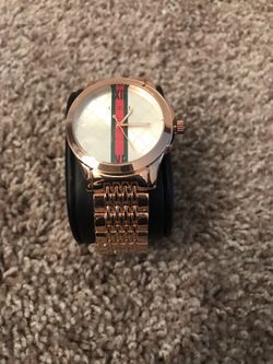 Gucci watch for men. Brand new