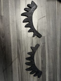 Lash Extension Decor