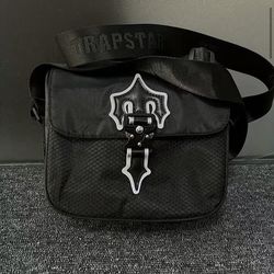 Trapstar Crossbody Bag