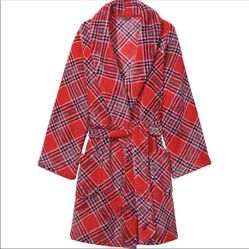 Brand New Victoria’s Secret Robe