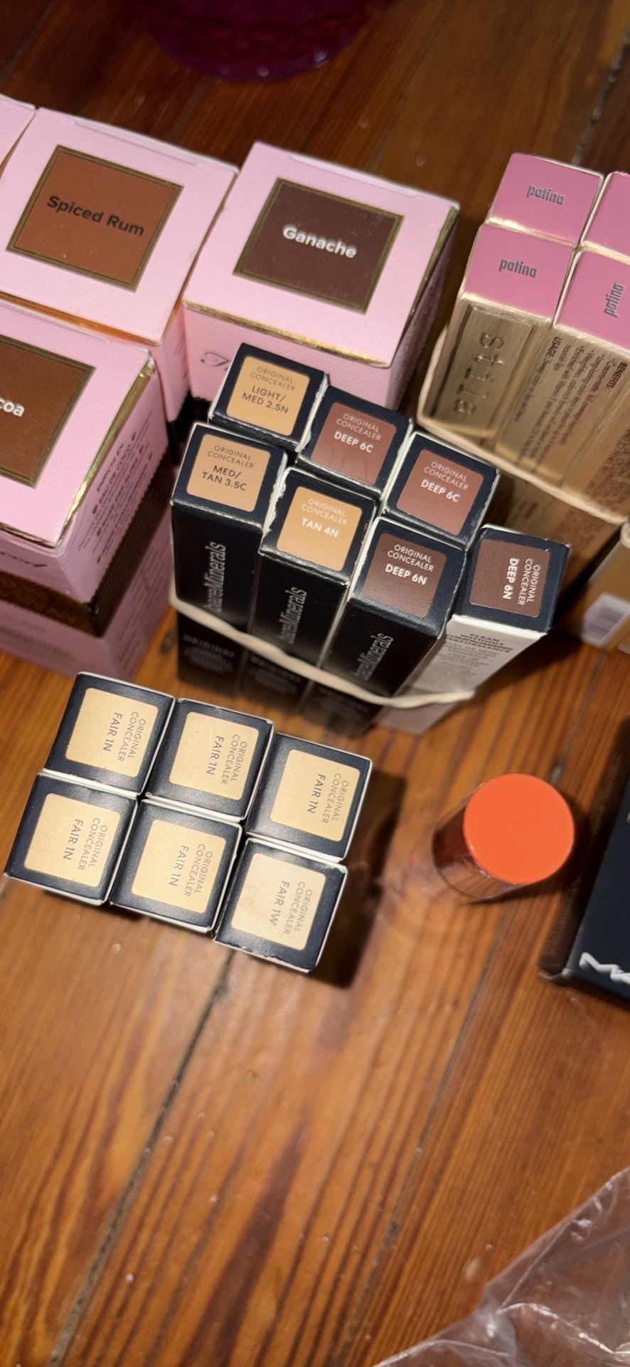 Makeup-Brand new