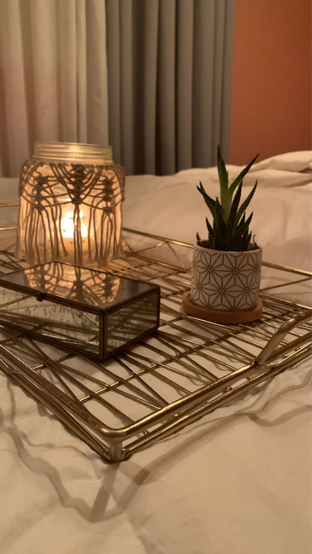 gold metal serving tray